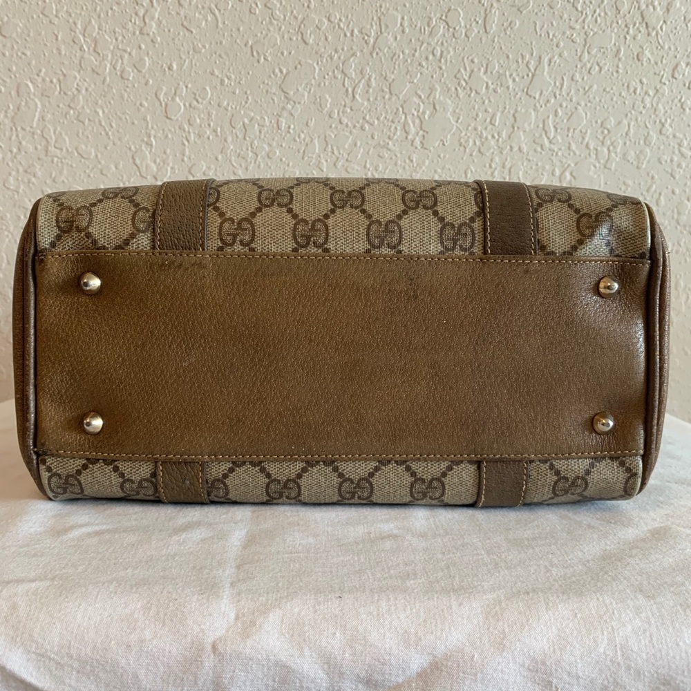 🔴SOLD🔴Gucci Bag - Picture 4 of 8